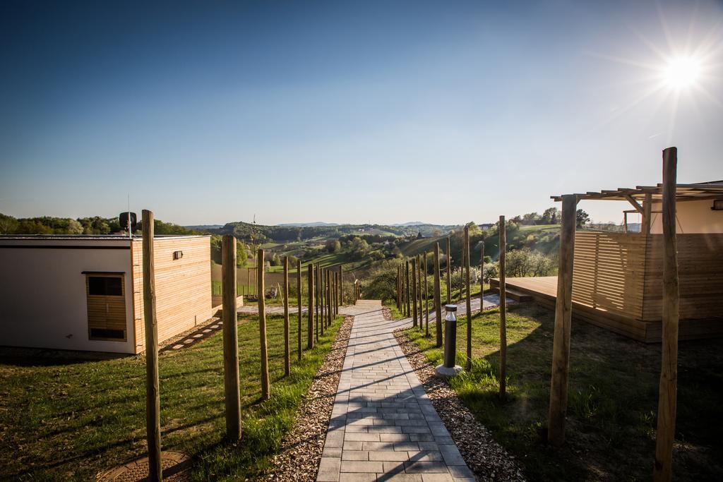 Weingarten-Resort Unterlamm Loipersdorf - Adults Only Zewnętrze zdjęcie