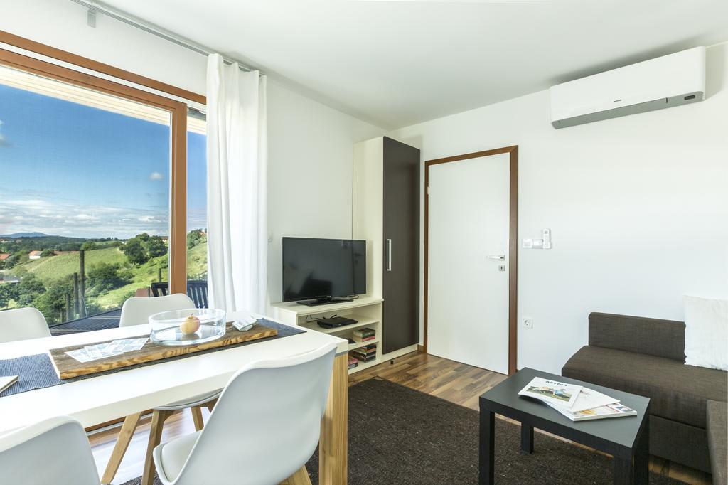 Weingarten-Resort Unterlamm Loipersdorf - Adults Only Zewnętrze zdjęcie