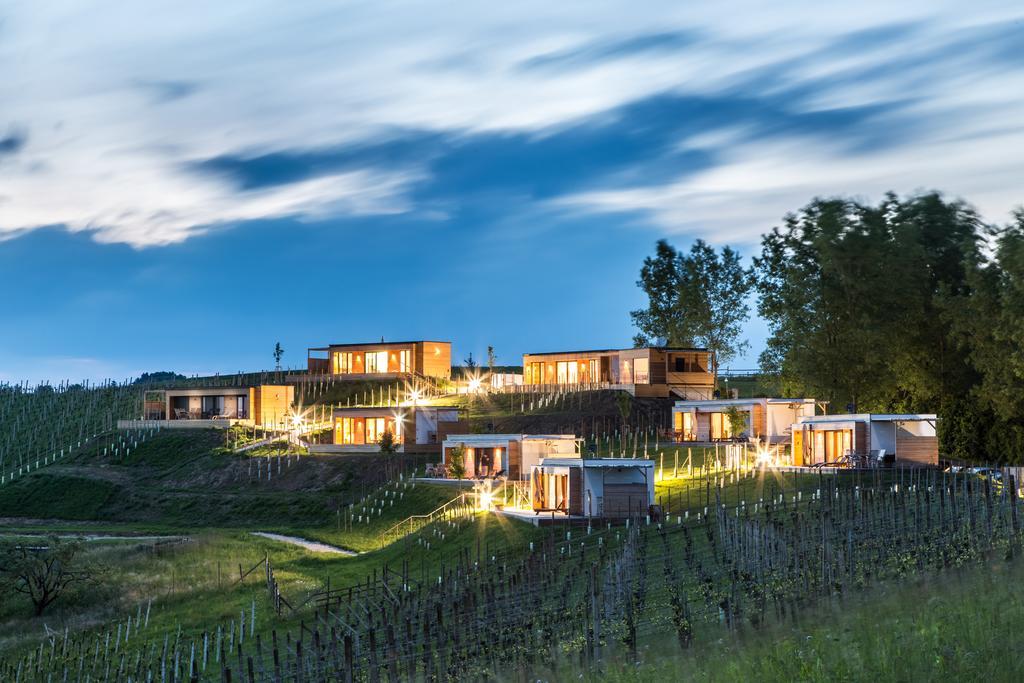 Weingarten-Resort Unterlamm Loipersdorf - Adults Only Zewnętrze zdjęcie